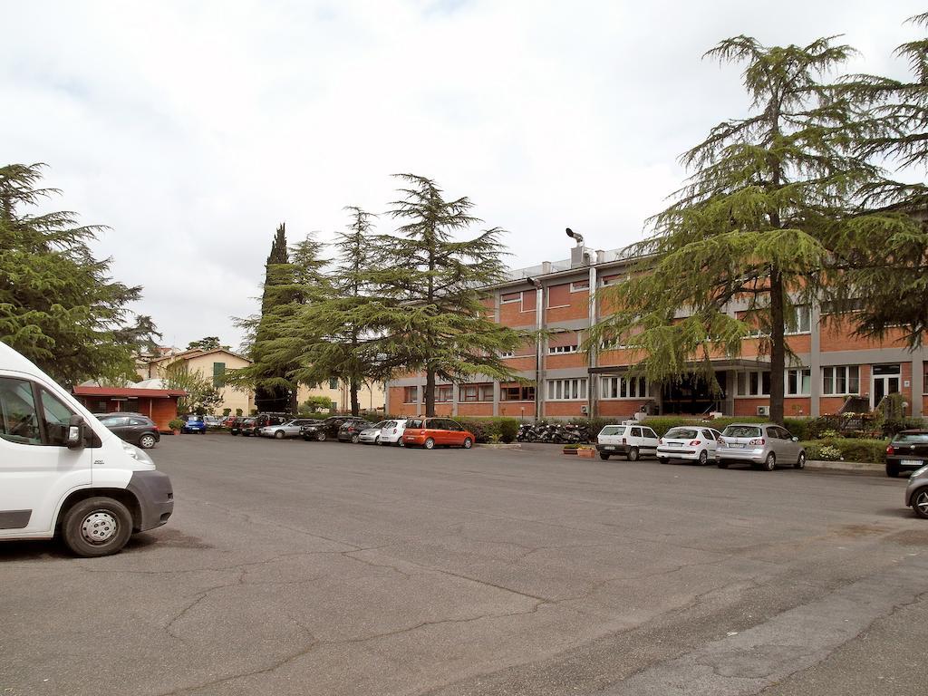 Hotel Casa Per Ferie Opera Don Calabria Rom Exterior foto